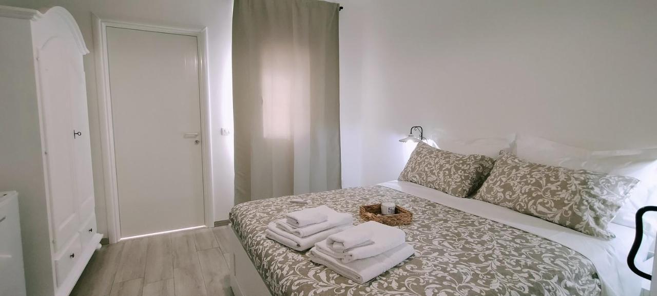 Agriturismo "Terra D'Ulivi" Porto Cesareo Eksteriør bilde