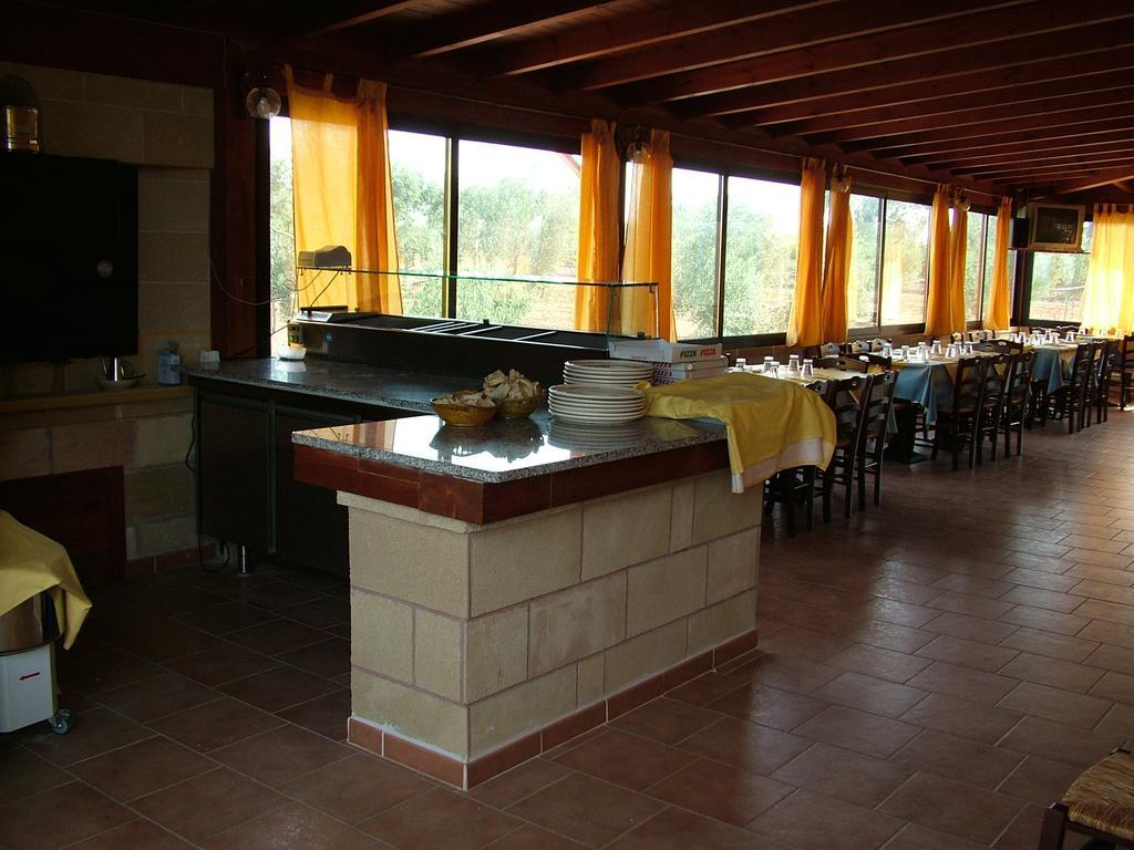 Agriturismo "Terra D'Ulivi" Porto Cesareo Eksteriør bilde