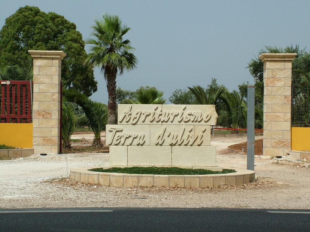 Agriturismo "Terra D'Ulivi" Porto Cesareo Eksteriør bilde